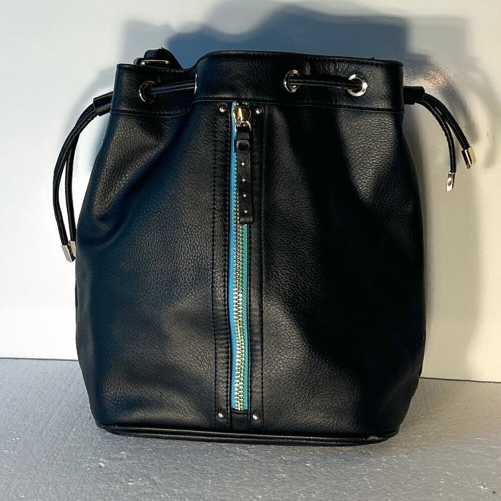 Dolce Vita Black Vegan leather bucket handbag gold tone hardware classic essenti
